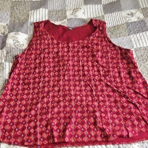 Eddie Bauer Red and White Sleeveless Boxy Tank Top